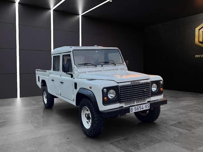 Usado Land Rover Defender 122 CV (89 kW) 1999 Blanco Pickup/Camioneta