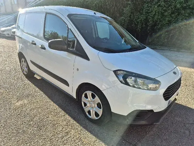 Usado Ford Transit Trend 75 CV (55 kW) 2021 Blanco Van