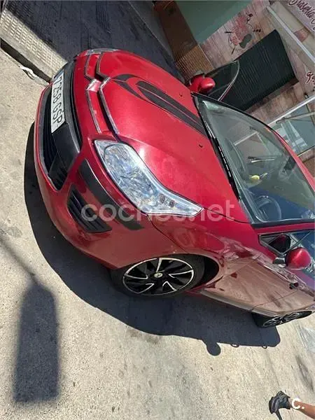 Usado Citroën C4 90 CV (66 kW) 2009 Rojo Berlina