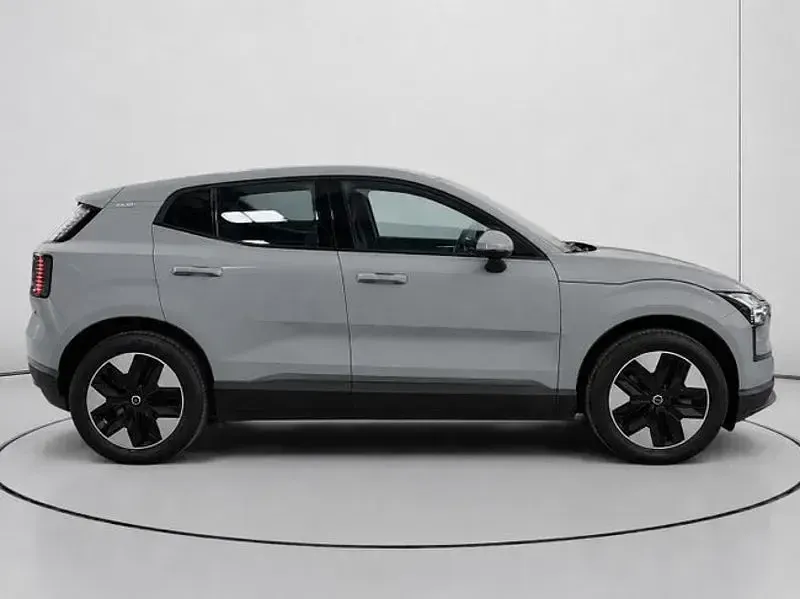 Usado Volvo EX30 Core 200 kW (272 CV) 2024 Eléctrico SUV