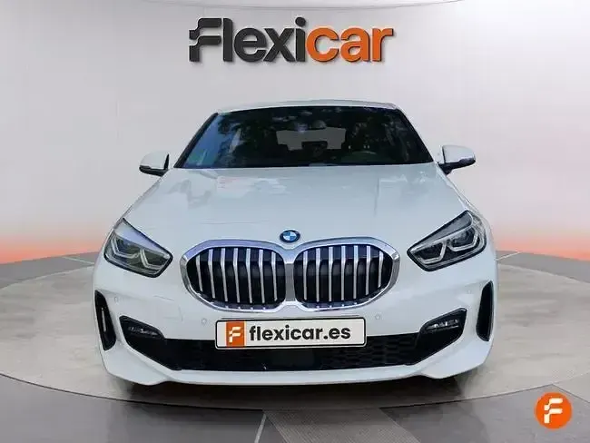 Usado BMW 118 150 CV (110 kW) 2021 Blanco Utilitario