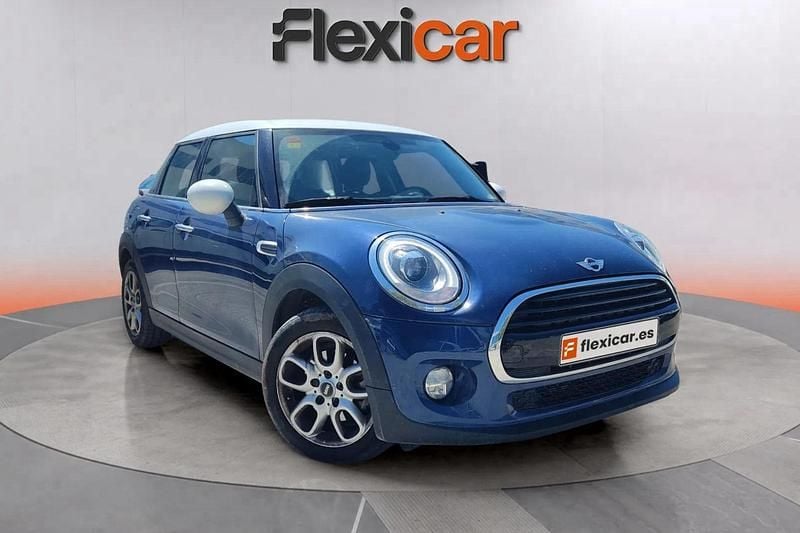 Usado Mini Cooper D 116 CV (85 kW) 2018 Azul Utilitario