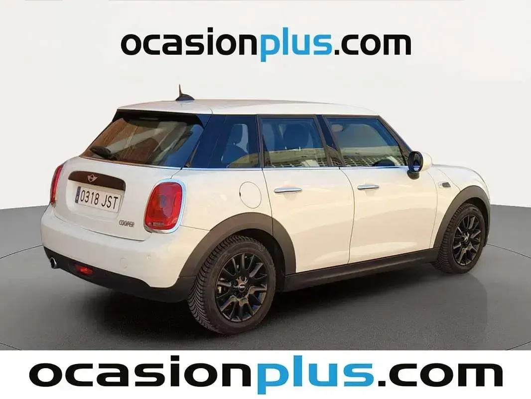 Usado Mini Cooper D 116 CV (85 kW) 2016 Beige Utilitario