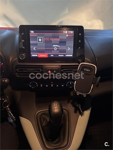 Usado Citroën Berlingo Feel 130 CV (95 kW) 2020 Blanco Monovolumen