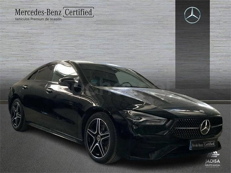 Usado Mercedes CLA200 163 CV (119 kW) 2025 Negro Berlina