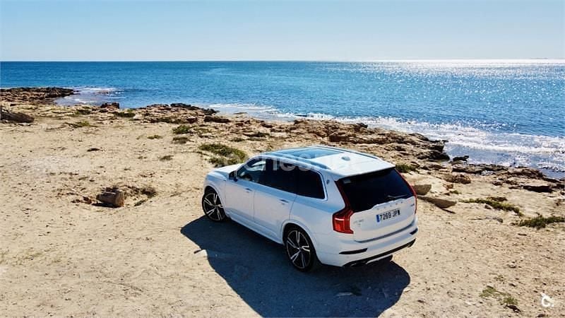 Usado Volvo XC90 R-Design 400 CV (294 kW) 2016 Blanco SUV