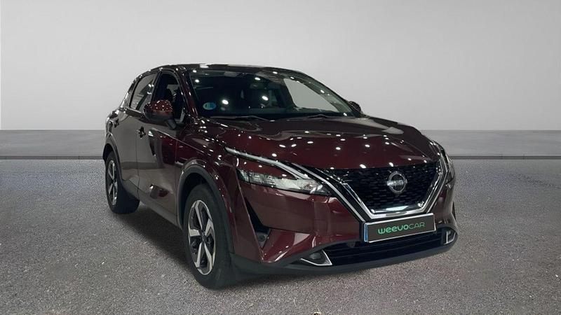 Usado Nissan Qashqai N-Connecta 158 CV (116 kW) 2023 Rojo SUV