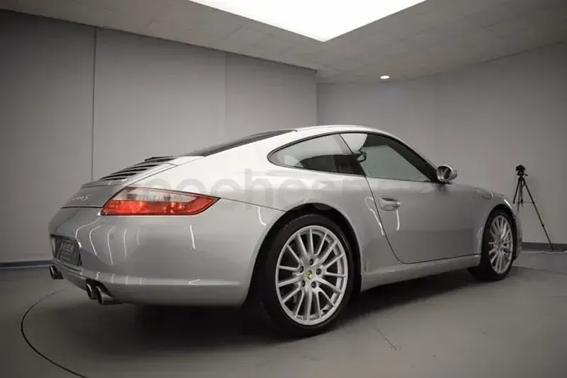 Usado Porsche 911 Carrera S 355 CV (261 kW) 2006 Gris / plata Coupe