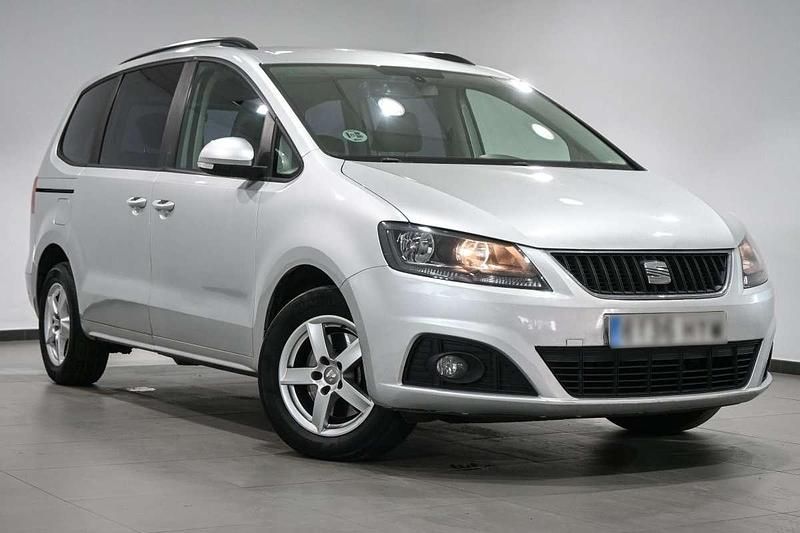 Usado Seat Alhambra Style 140 CV (102 kW) 2014 Gris Monovolumen