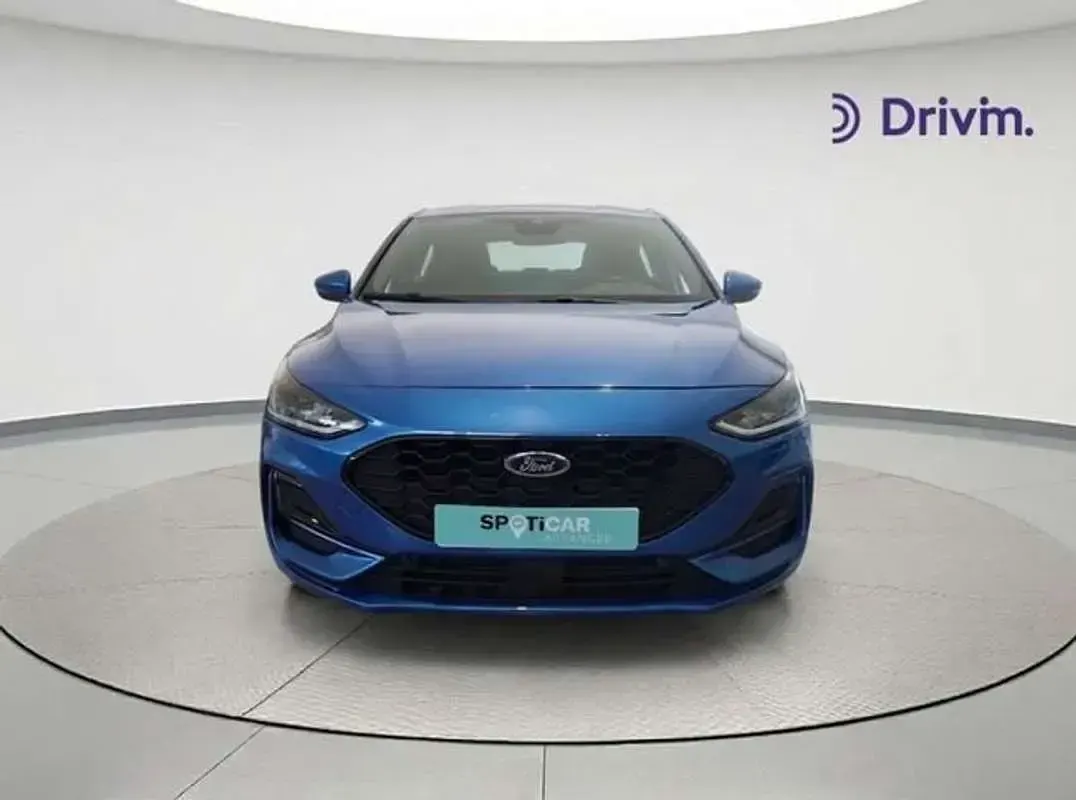 Usado Ford Focus ST-Line 125 CV (91 kW) 2022 Azul Utilitario