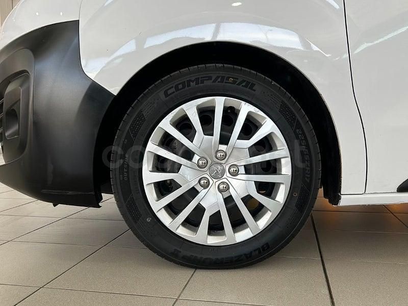 Usado Peugeot Traveller Active 120 CV (88 kW) 2021 Blanco Monovolumen