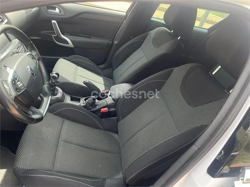 Usado Citroën DS4 92 CV (67 kW) 2014 Blanco Utilitario
