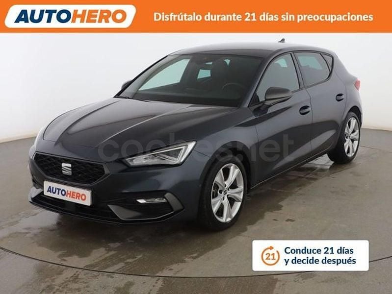 Usado Seat Leon FR 150 CV (110 kW) 2020 Gris Berlina