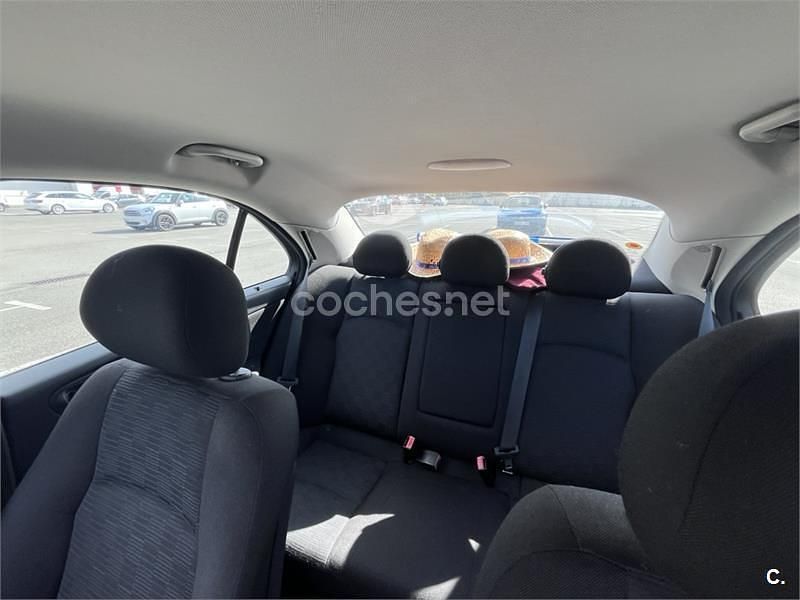 Usado Mercedes C200 Sport Edition 122 CV (89 kW) 2007 Negro Berlina