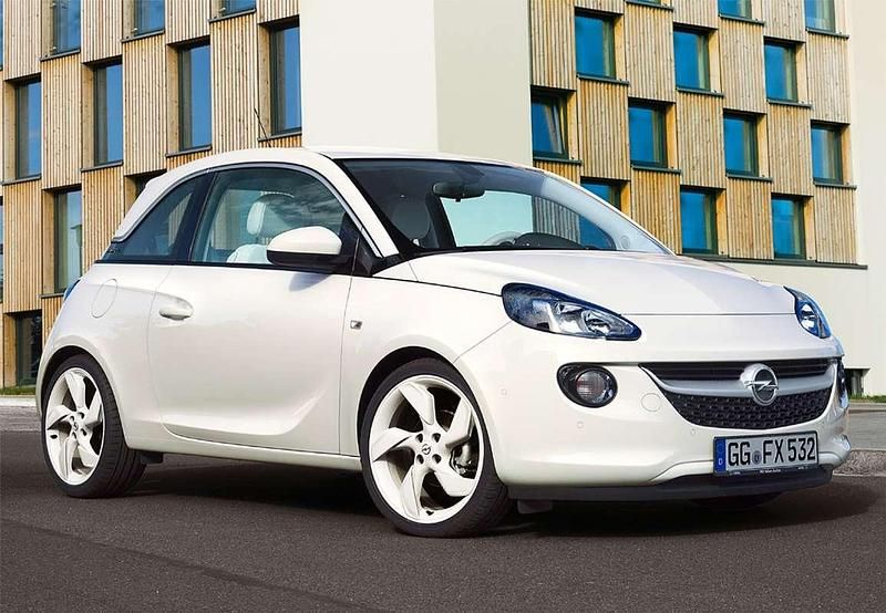 Usado Opel Adam Glam 87 CV (63 kW) 2018 Utilitario