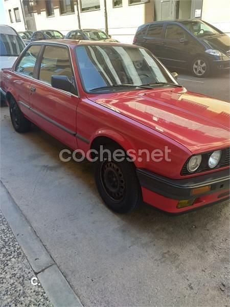 Usado BMW 316 102 CV (75 kW) 1989 Rojo Berlina