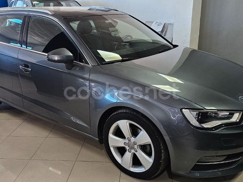 Gris / plata Usado 2013 Audi A3 Sportback Ambition Berlina | 16.000 € (Caro) - Imagen 1/4