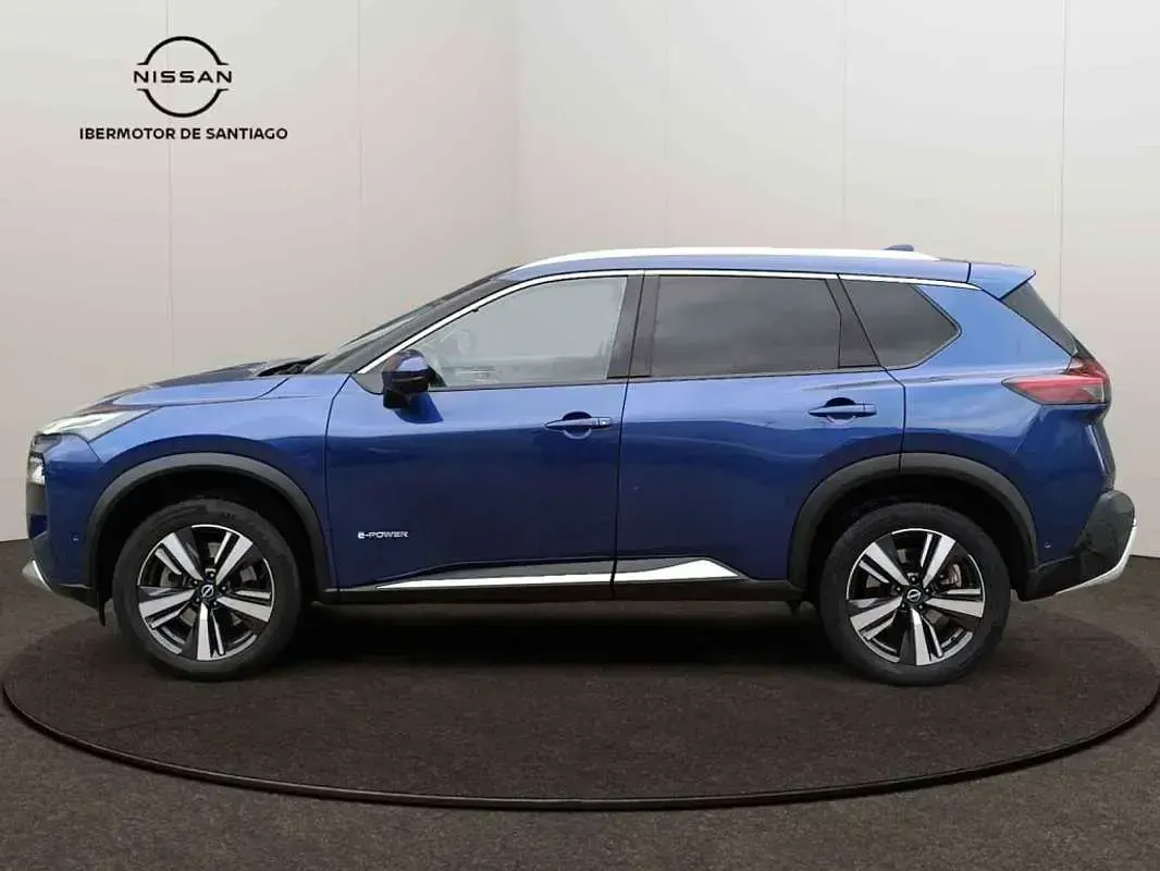 Käytetty Nissan X-Trail Tekna 213 HP (156 kW) 2022 Sininen Katumaasturi