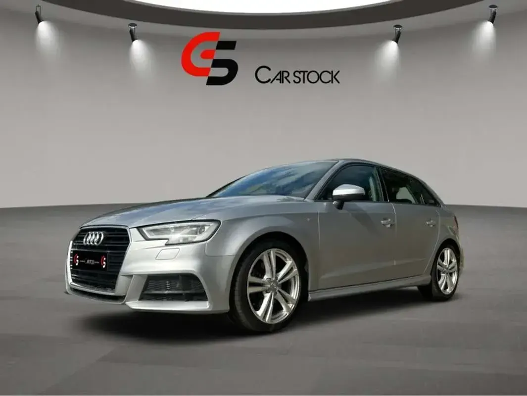 Usado Audi A3 Sportback S-Line 150 CV (110 kW) 2019 Utilitario