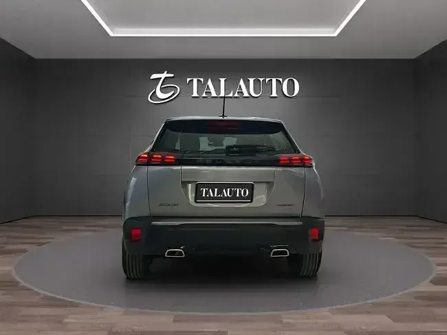 Nuevo Peugeot 2008 Style 145 CV (106 kW) 2025 Gris SUV