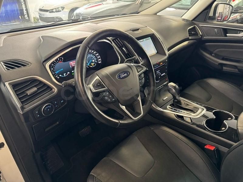 Usado Ford S-MAX Titanium 180 CV (132 kW) 2016 Blanco Monovolumen