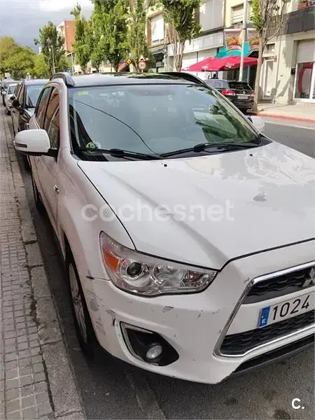 Usado Mitsubishi ASX Motion 116 CV (85 kW) 2013 Blanco SUV