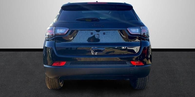 Nuevo Jeep Compass North 241 CV (177 kW) 2025 Verde SUV