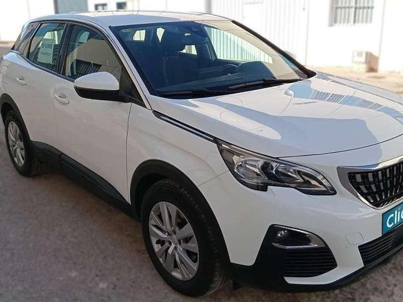 Usado Peugeot 3008 Active 131 CV (96 kW) 2018 Blanco Monovolumen