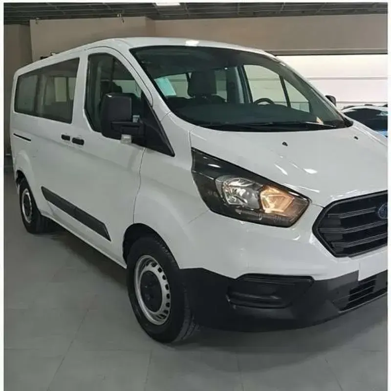 Usado Ford Transit Custom Ambiente 131 CV (96 kW) 2019 Blanco Familiar