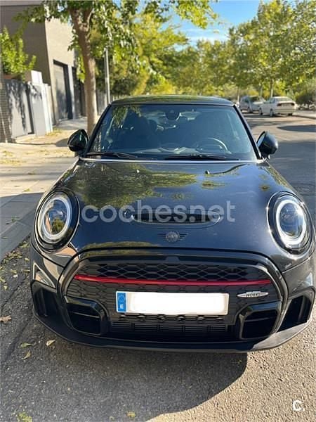Usado Mini John Cooper Works 231 CV (169 kW) 2023 Negro Utilitario