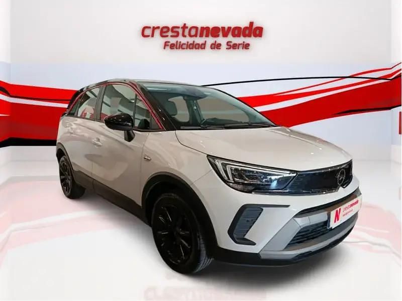 Usado Opel Crossland GS Line 110 CV (80 kW) 2021 Blanco SUV