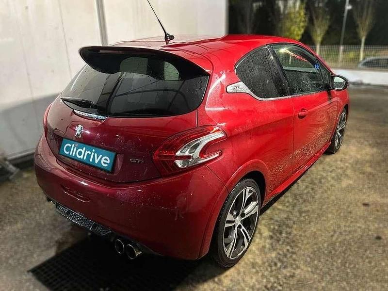 Usado Peugeot 208 GTi 200 CV (147 kW) 2013 Rojo Utilitario