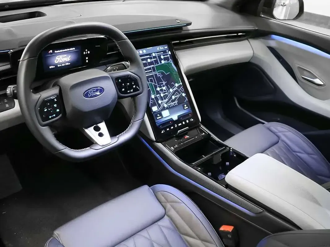 Usado Ford Capri Premium 210 kW (286 CV) 2025 Negro SUV