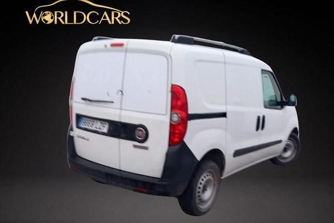 Usado Fiat Doblò 90 CV (66 kW) 2022 Monovolumen