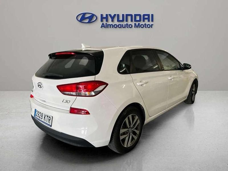 Usado Hyundai i30 GO! 120 CV (88 kW) 2019 Blanco Utilitario