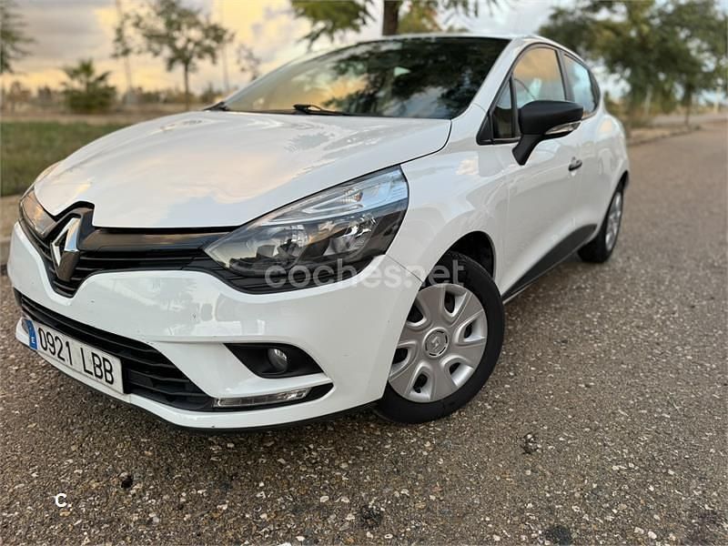 Blanco Usado 2019 Renault Clio IV Business Berlina | 7495 € (Super precio) - Imagen 1/4