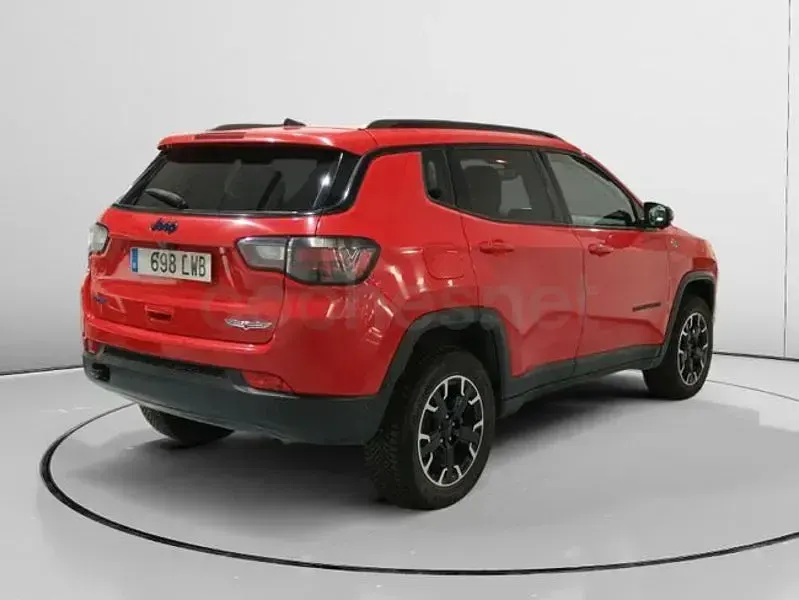 Occasion Jeep Compass Trailhawk 240 PK (176 kW) 2022 Rood SUV