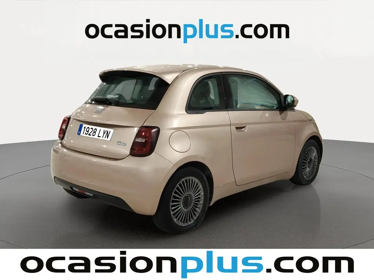 Usado Fiat 500e Icon 86 kW (118 CV) 2022 Rosa Utilitario
