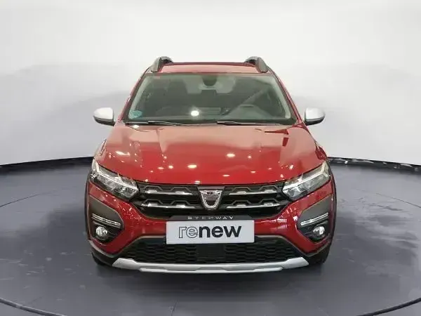 Usado Dacia Sandero Comfort 101 CV (74 kW) 2021 Rojo Berlina