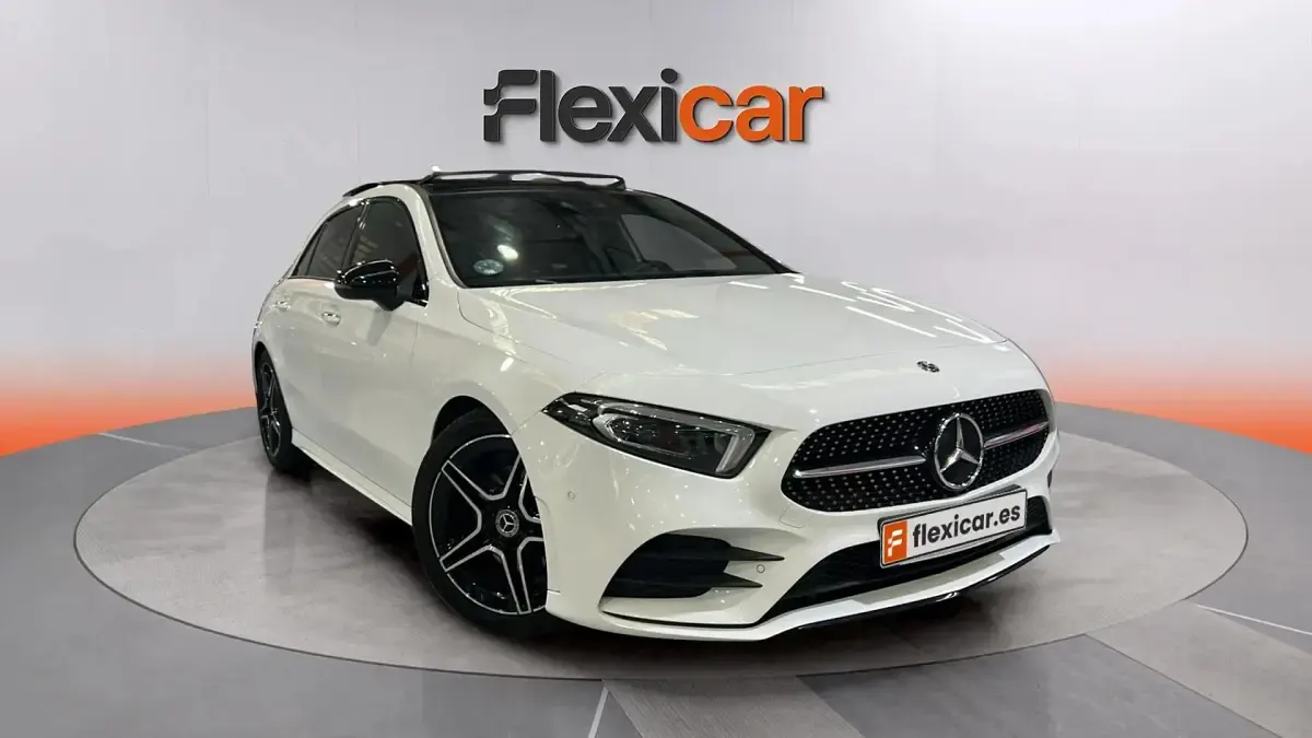 Usado Mercedes A180 136 CV (100 kW) 2020 Berlina