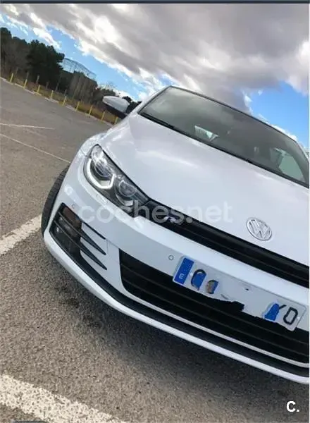 Usado VW Scirocco R-line 150 CV (110 kW) 2015 Blanco Coupe