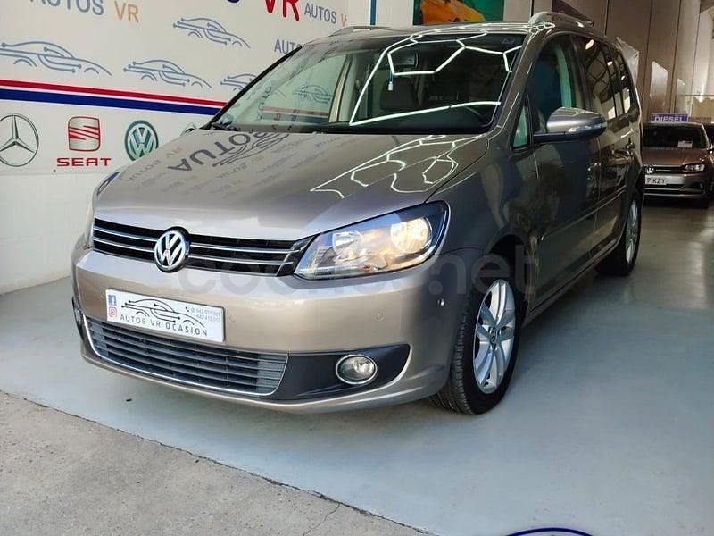Usado VW Touran Edition 105 CV (77 kW) 2012 Marrón Monovolumen