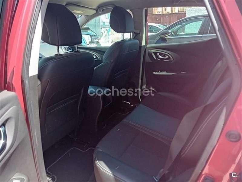 Usado Renault Kadjar Zen 130 CV (95 kW) 2016 Rojo SUV