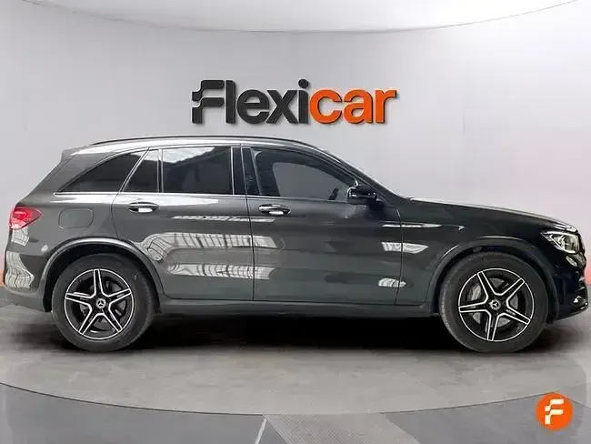 Usado Mercedes GLC220 194 CV (142 kW) 2020 Negro