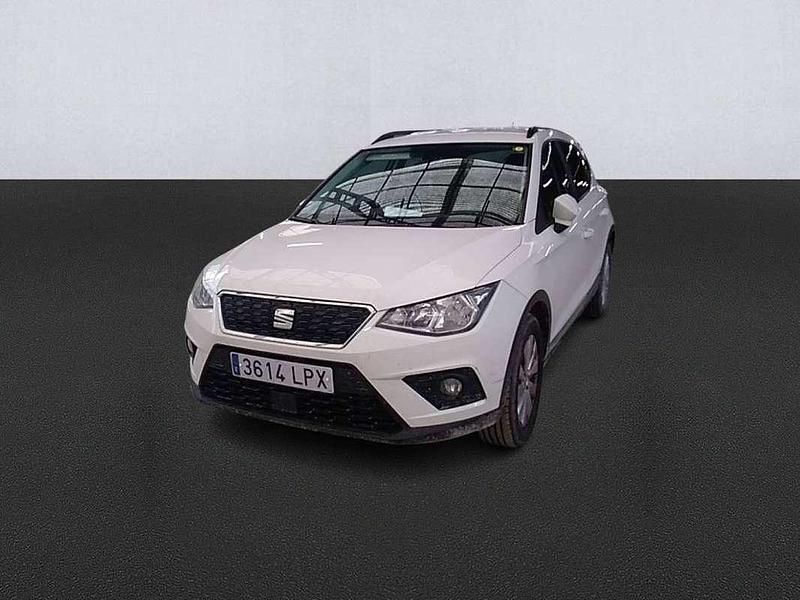 Usado Seat Arona Style 95 CV (69 kW) 2021 Blanco SUV