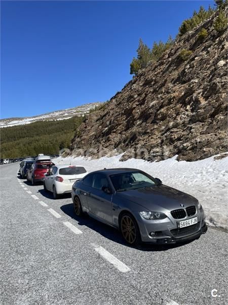 Gris / plata Usado 2006 BMW 330 Coupe | 14.000 € (Precio justo) - Imagen 1/4