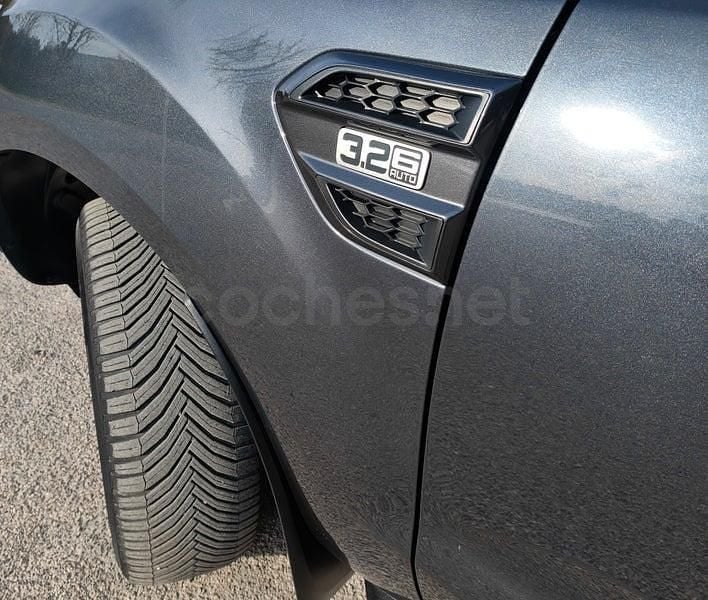 Usado Ford Ranger Wildtrack 200 CV (147 kW) 2019 Gris / plata Pickup/Camioneta