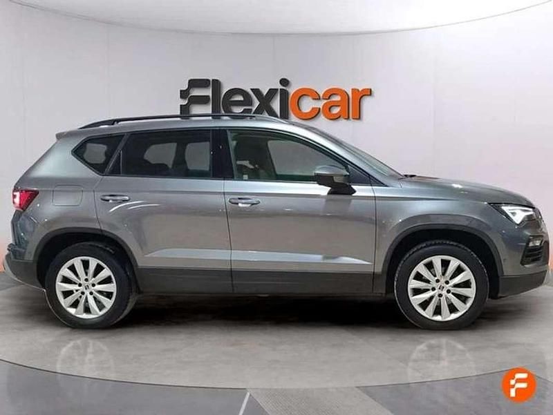 Usado Seat Ateca Style 150 HP (110 kW) 2023 Cinzento SUV