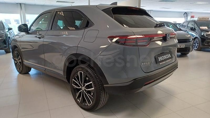 Usado Honda HR-V Elegance 131 CV (96 kW) 2025 Gris / plata SUV