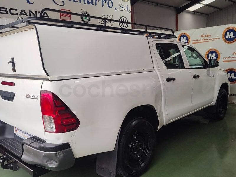 Usado Toyota HiLux 150 CV (110 kW) 2022 Blanco Recogida